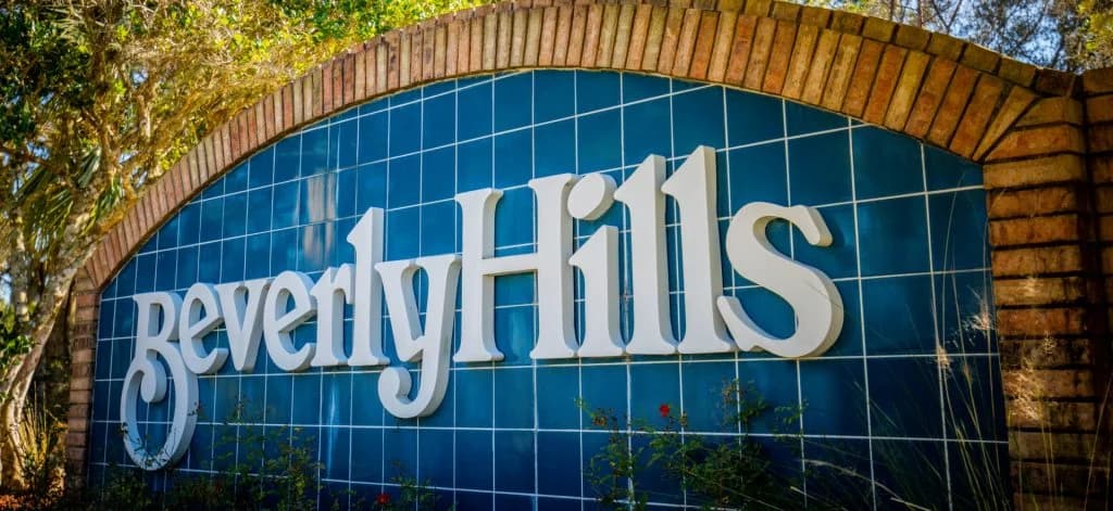 Beverly Hills FL community sign — stump grinding services in Beverly Hills